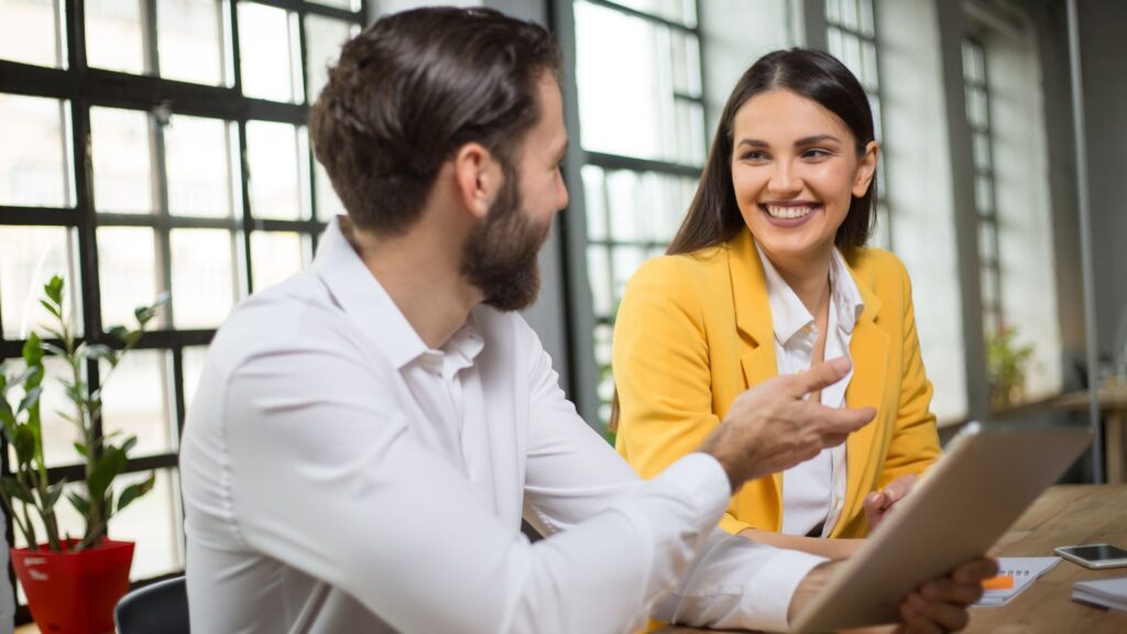 advisor meeting with a client